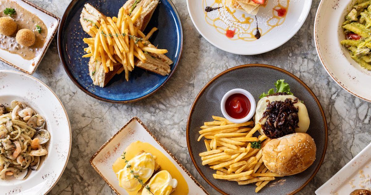LORETTA CAFÉ BISTRO