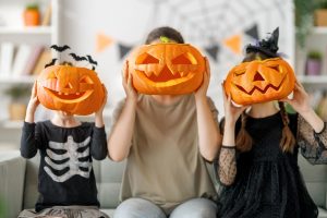 Actividades en Familia para Halloween 2024: Spooky Season Fun!