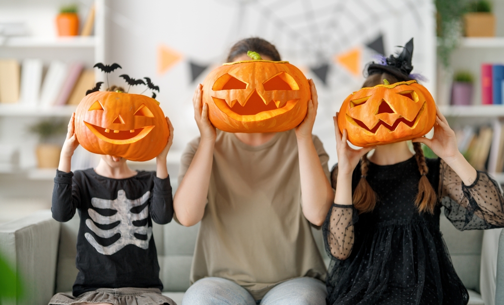 Actividades en Familia para Halloween 2024: Spooky Season Fun!