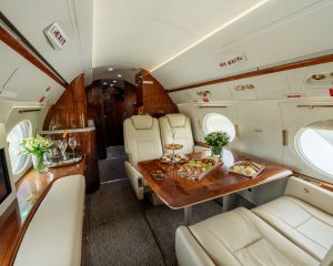 Aviación privada panorama jets interior