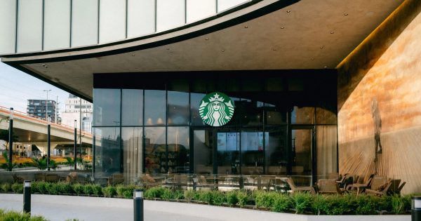 Café de especialidad en Santiago: El primer Starbucks del norte & más