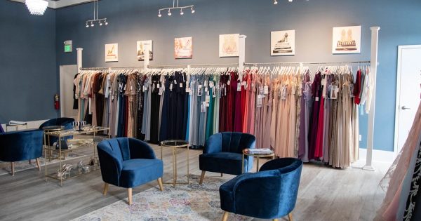 For wedding (guest) season: Dónde encontrar vestidos formales en República Dominicana