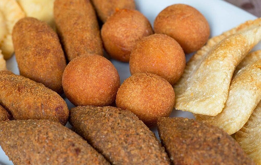 PASTELITOS AMPARO